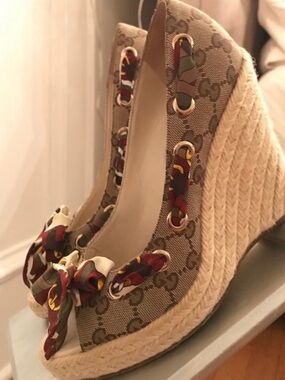 Gucci Beige GG Canvas Espadrille Wedges with Multicolor Scarf Lacing